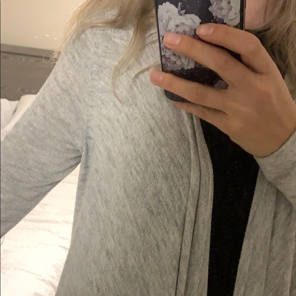 Light Grey Cardigan - Picture 4 of 5